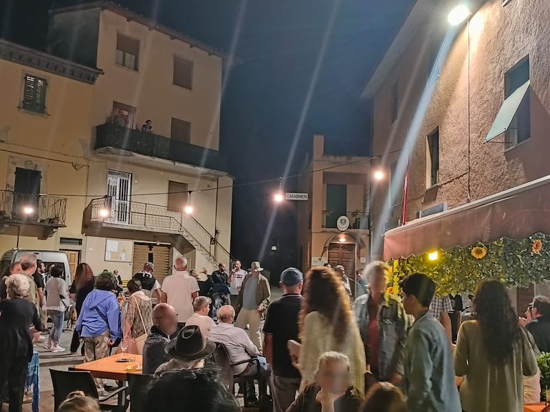 A Mercatale la festa «Sotto le stelle»: associazioni e commercianti fanno squadra